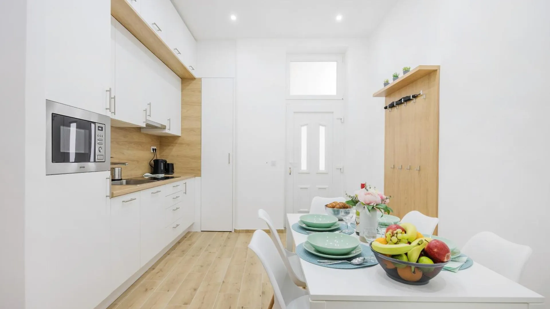 Stylish New Apartment With 2 Bedrooms In Buda 2 Budapest